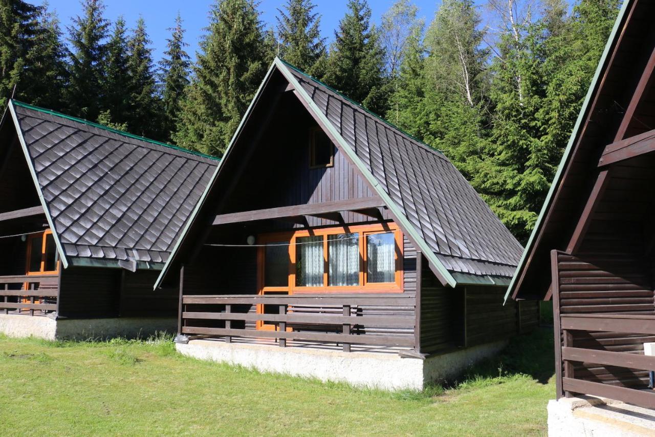 Hotel Maredis Korenov Exterior photo
